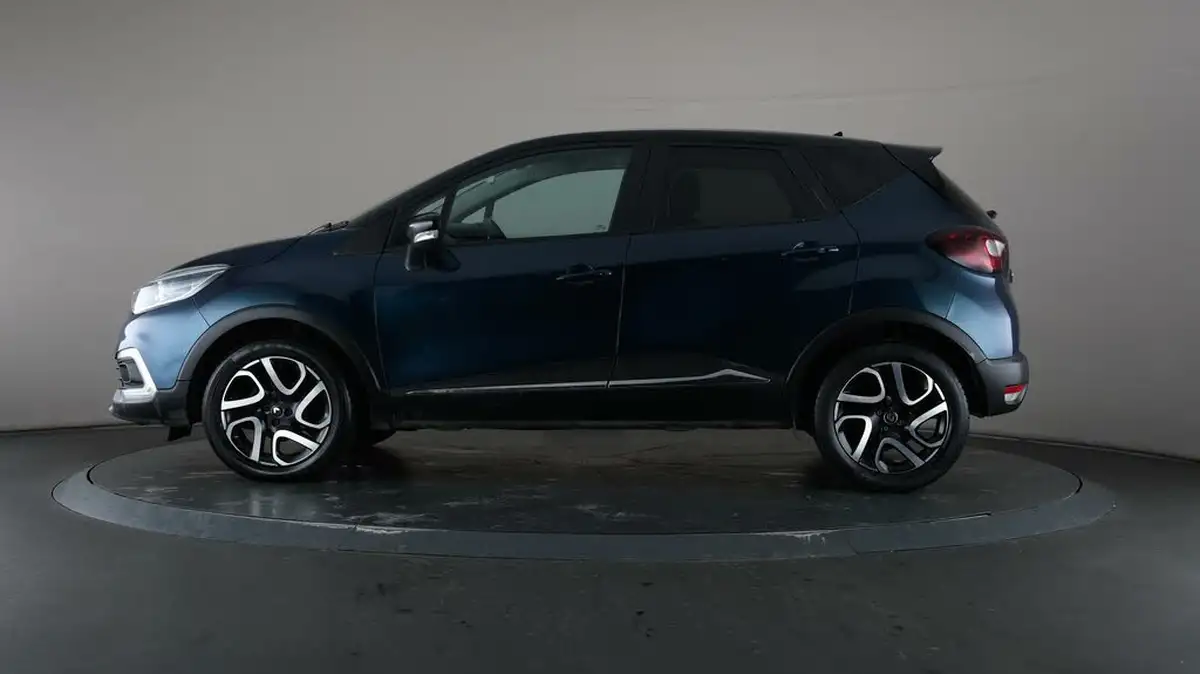 2019-renault-captur-09-tce-iconic-big-4
