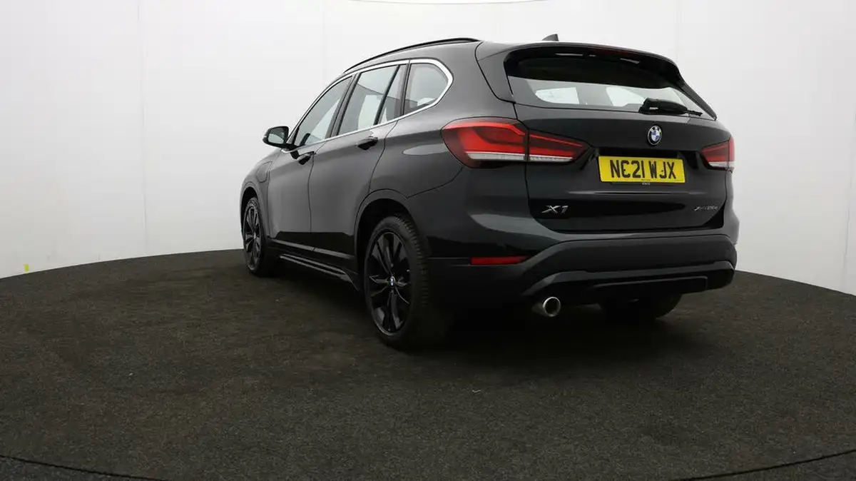 2021-bmw-x1-15-xdrive-25e-phev-sport-big-70