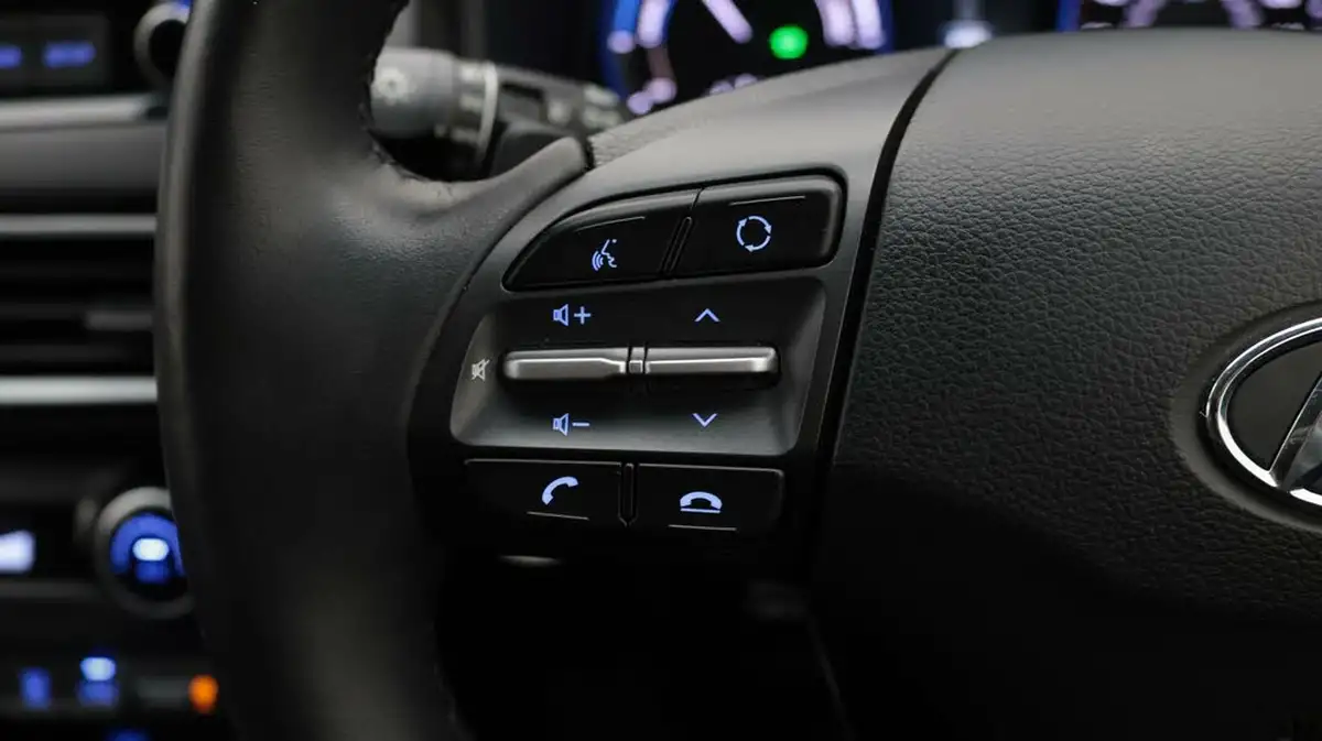 2020-hyundai-kona-16-gdi-premium-se-big-25
