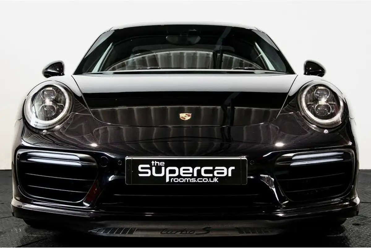 2016-porsche-911-38-turbo-s-coupe-big-43