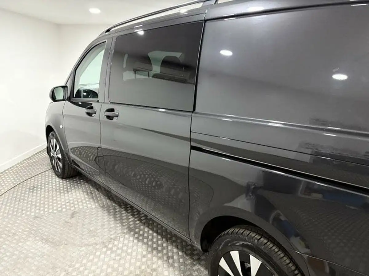 2022-mercedes-benz-vito-big-41