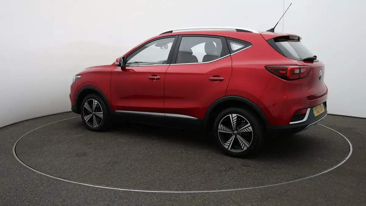 2021-mg-zs-suv-e-exclusive-ev-big-30