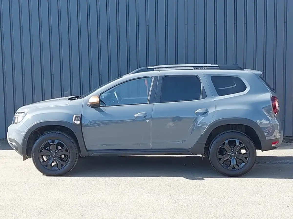 2024-dacia-duster-13-tce-extreme-130bhp-1332cc-big-3