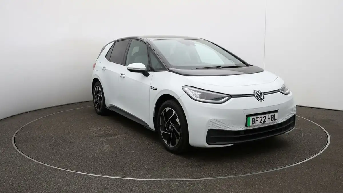 2022-volkswagen-id3-e-family-204ps-performance-big-34
