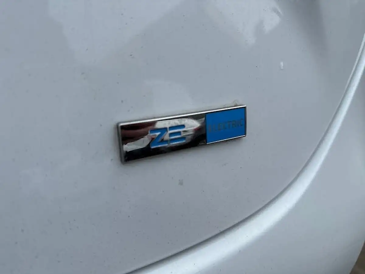 2020-renault-zoe-e-i-business-big-20