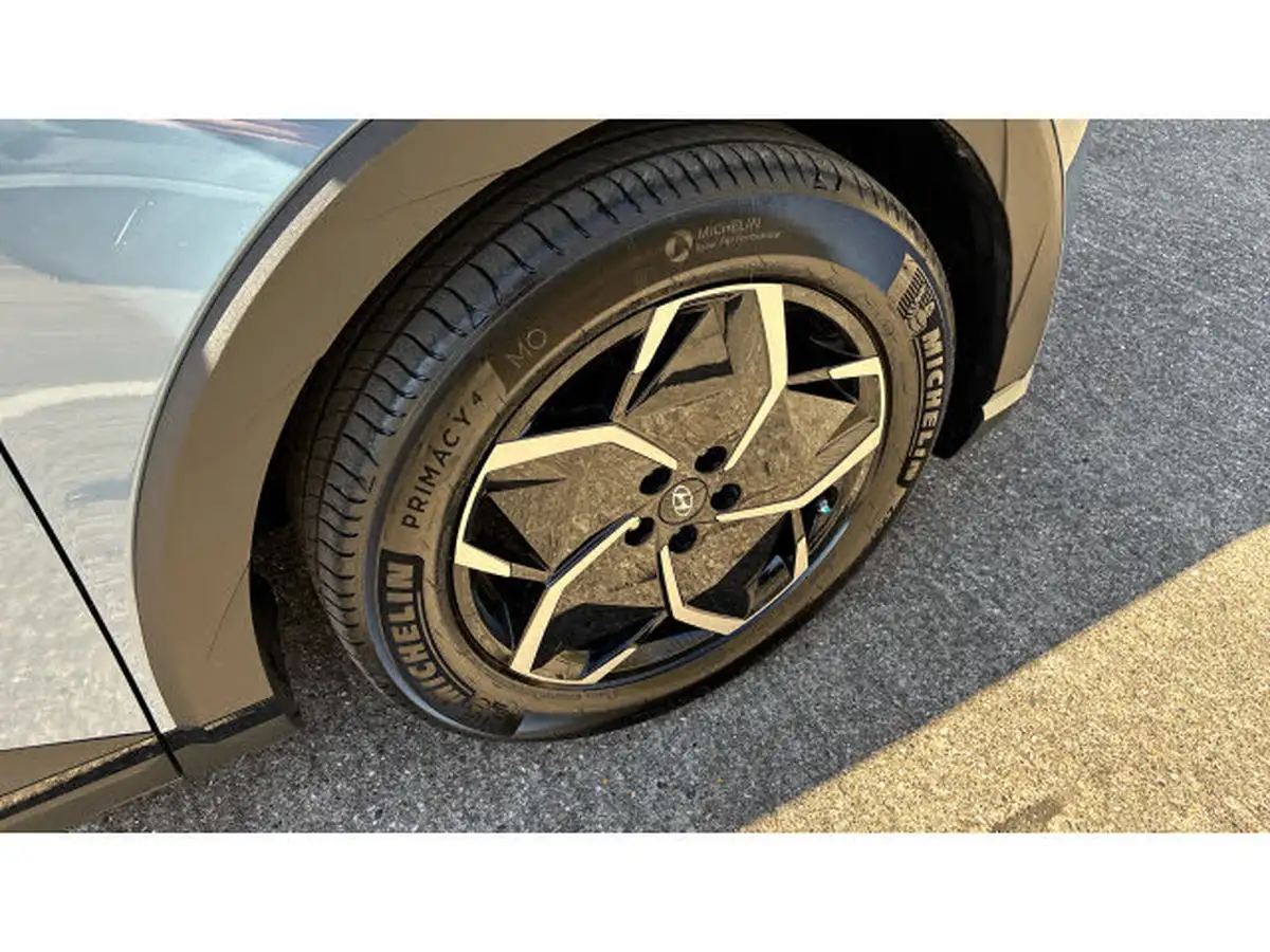 2024-hyundai-ioniq-5-e-se-connect-big-20