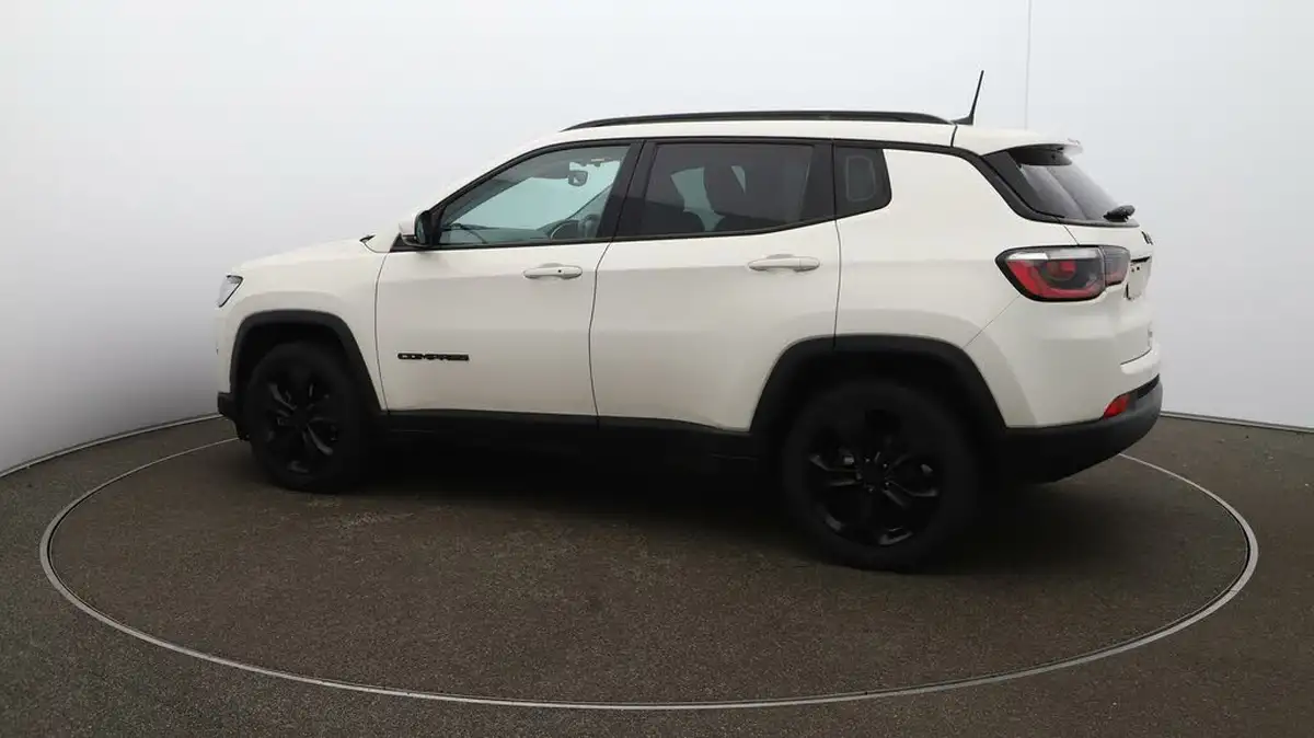 2020-jeep-compass-14-multiair-ii-night-eagle-big-38