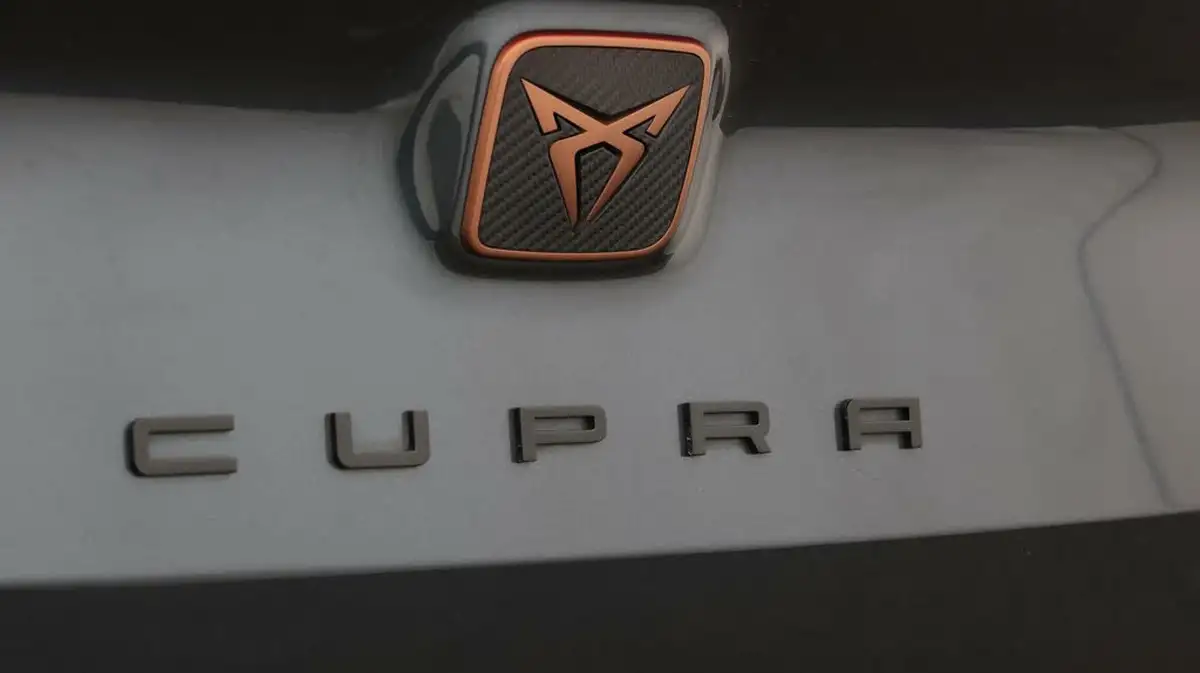 2022-cupra-formentor-15-tsi-v2-dsg-big-22