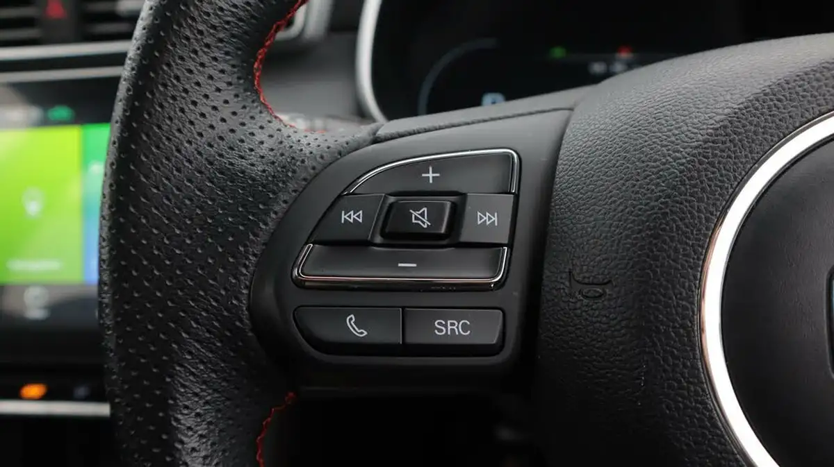 2022-mg-zs-suv-15-vti-tech-exclusive-big-23