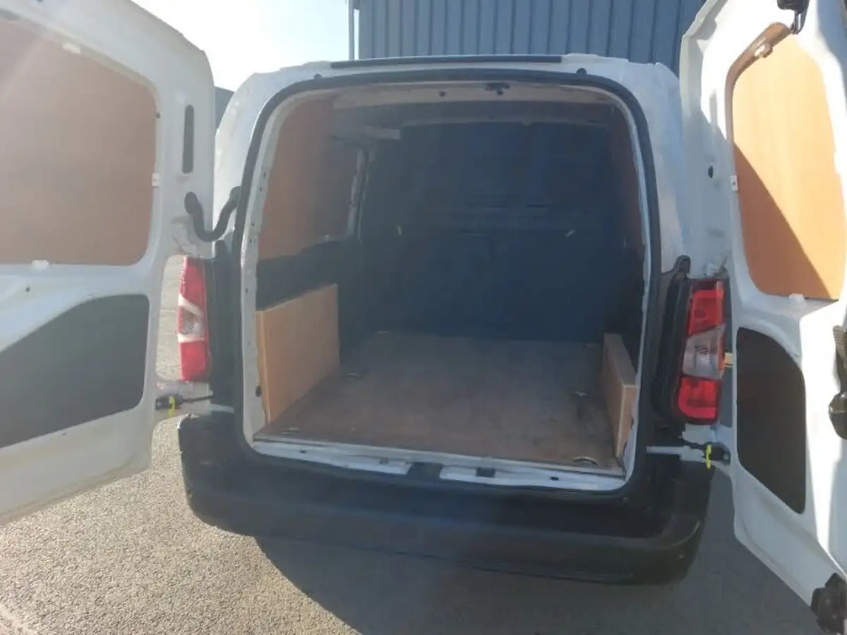 2023-citroen-berlingo-15-bluehdi-1000-enterprise-edition-100pseu6d-big-7