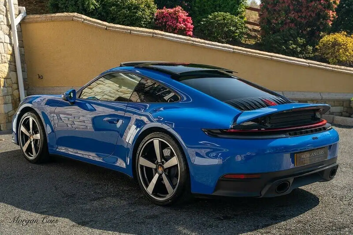 2025-porsche-911-30-carrera-394ps-coupe-big-6