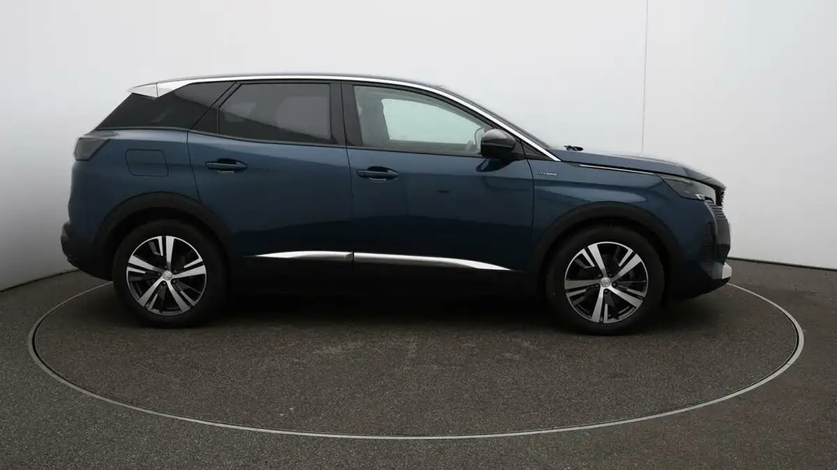 2022-peugeot-3008-suv-16-puretech-allure-225bhp-hybrid-e-eat8-big-41