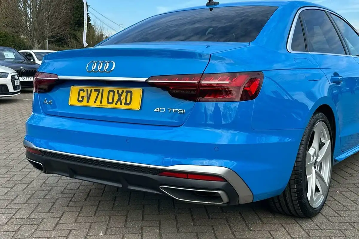 2022-audi-a4-20-40-tfsi-s-line-big-23
