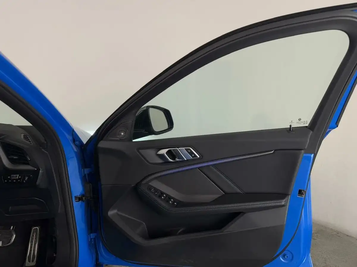 2021-bmw-1-series-20-m135i-xdrive-big-20