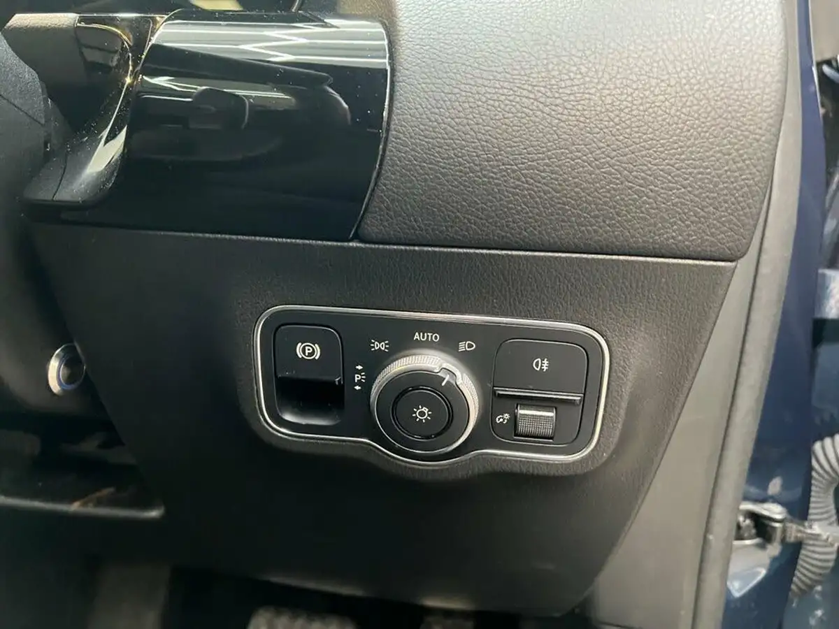 2021-mercedes-benz-b-class-13-b200-amg-line-premium-plus-driving-assistance-big-22