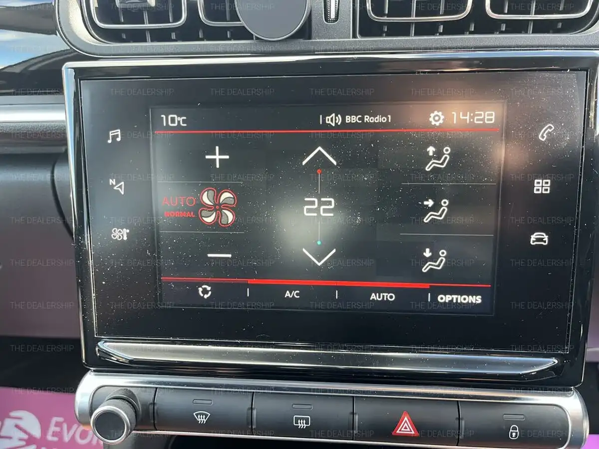 2017-citroen-c3-12-puretech-flair-82ps-big-44