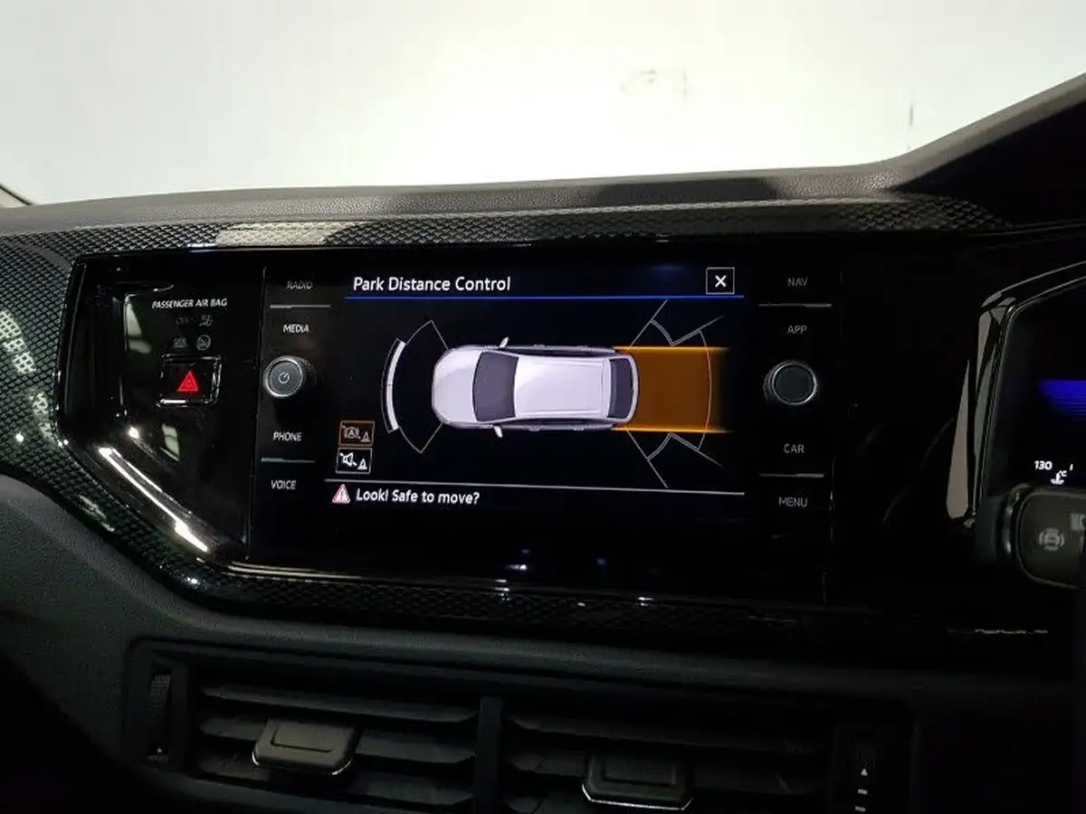 2023-volkswagen-taigo-10-tsi-life-95ps-big-9