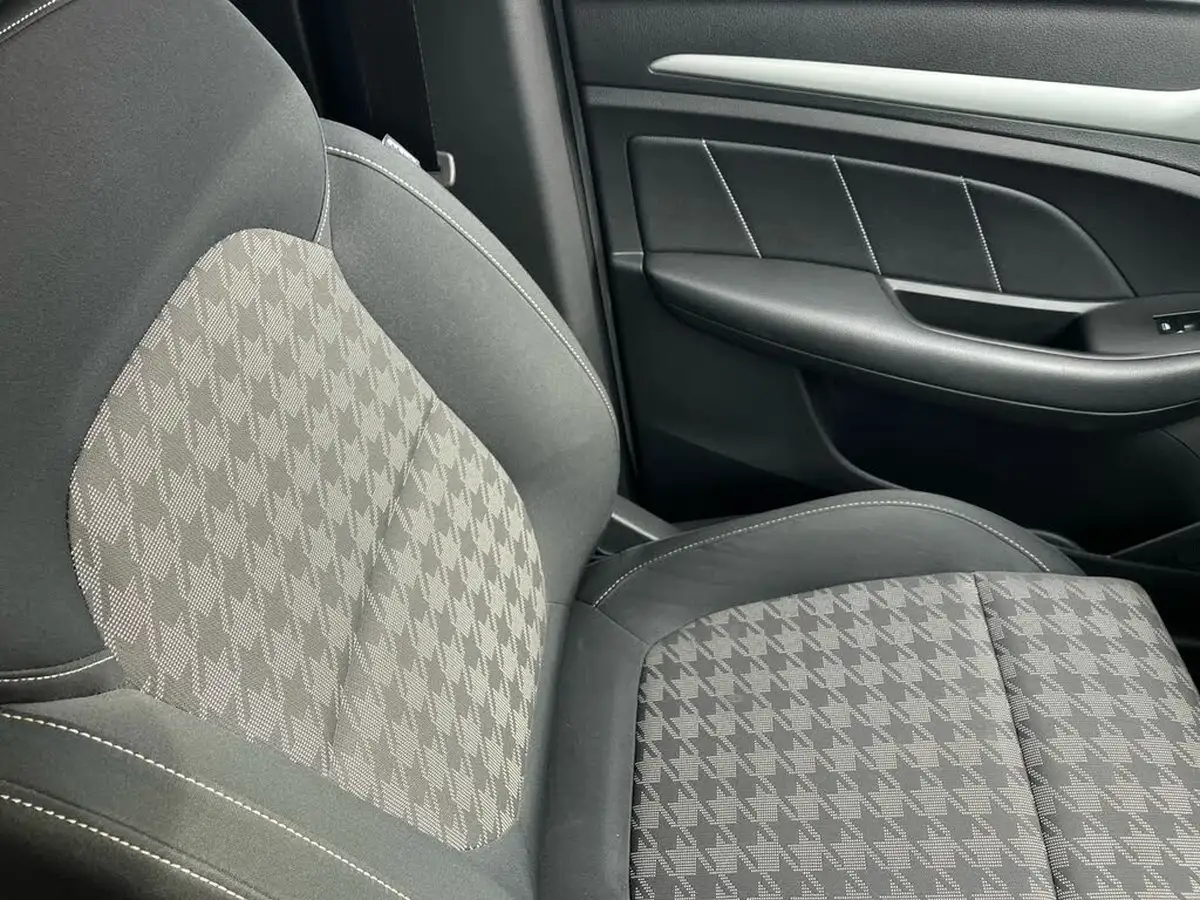 2020-mg-zs-suv-10t-gdi-excite-111ps-big-48
