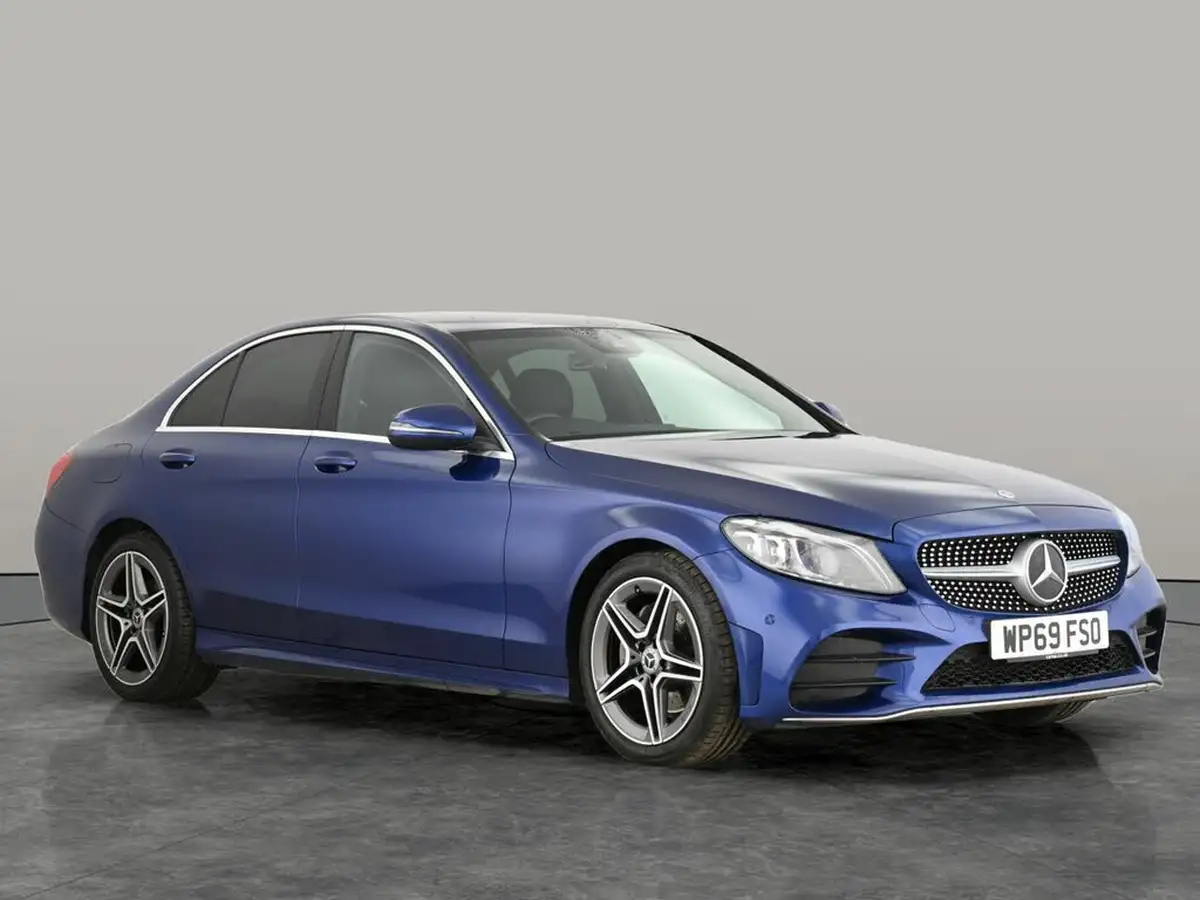 2019-mercedes-benz-c-class-15-c200-amg-line-premiumss-saloon-4d-big-3
