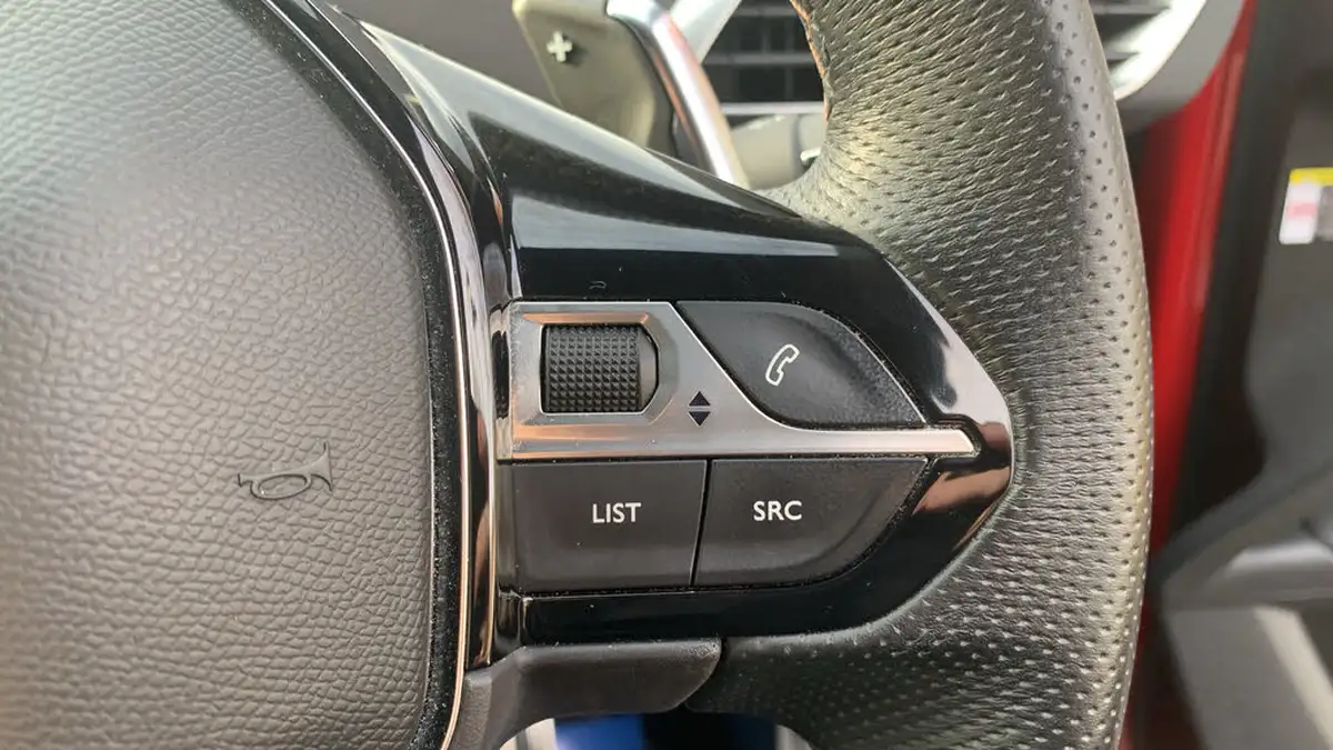 2022-peugeot-3008-suv-15-bluehdi-gt-premium-big-23