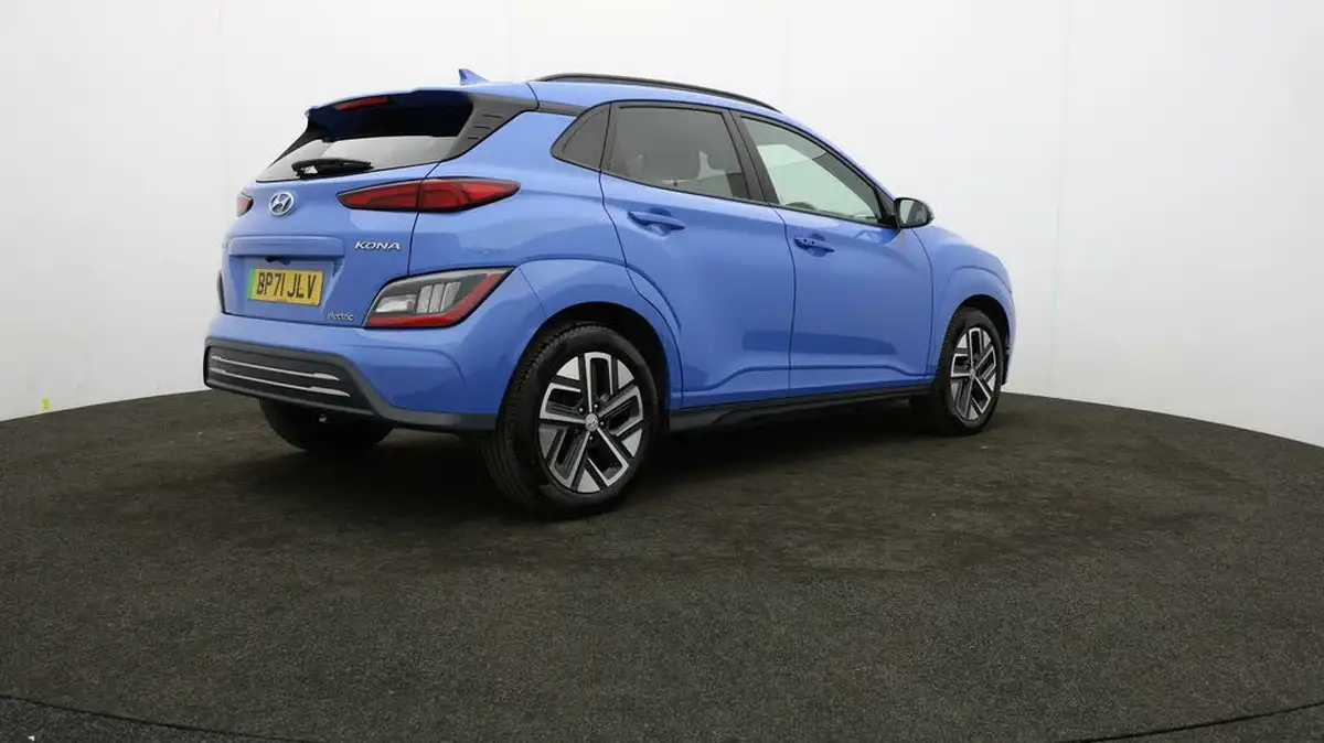 2022-hyundai-kona-e-premium-204ps-64kwh-7kw-obc-big-26