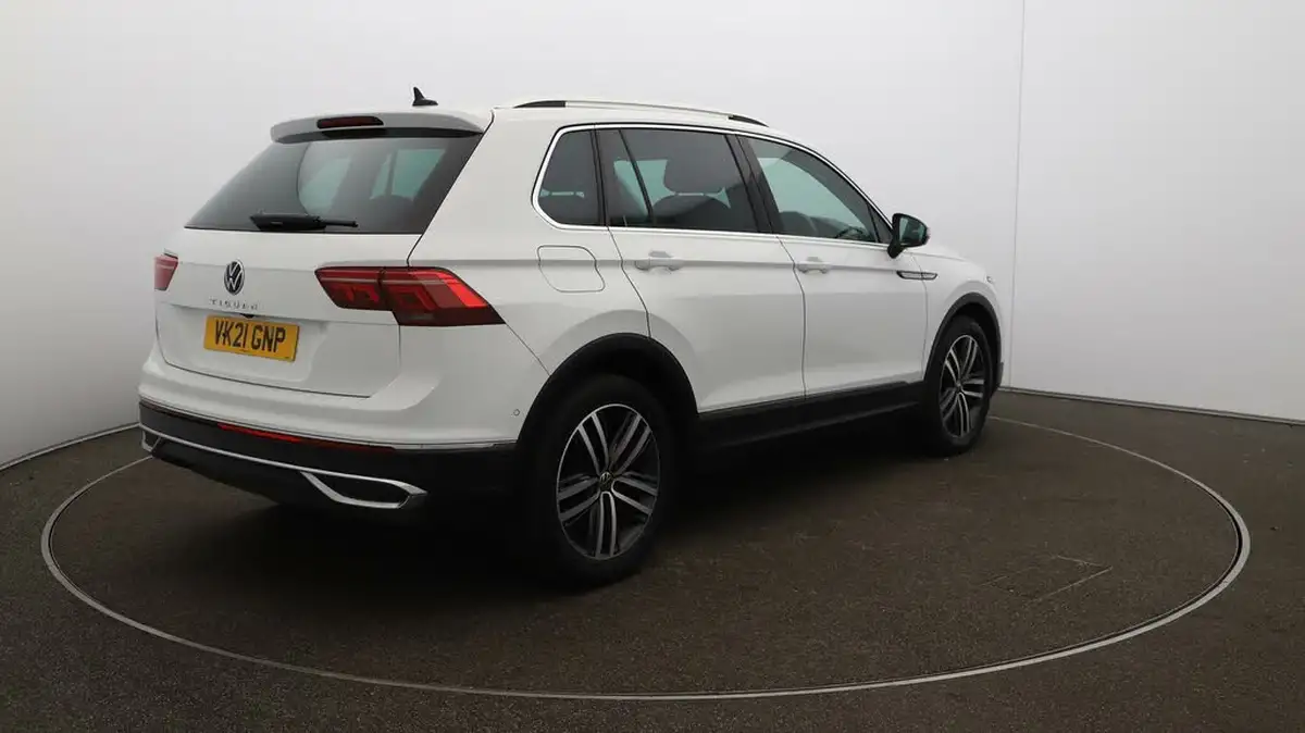 2021-volkswagen-tiguan-15-tsi-elegance-big-7
