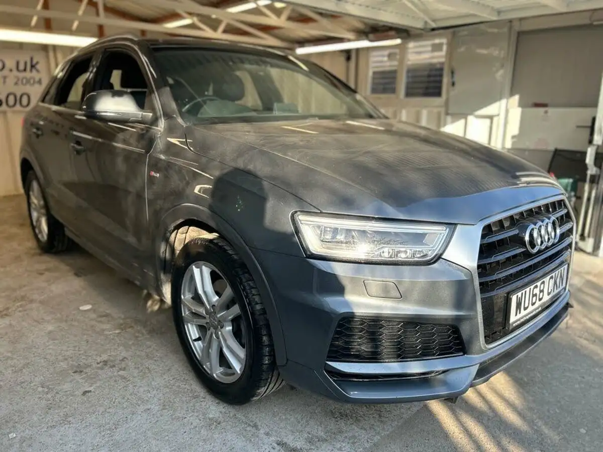 2018-audi-q3-14-tfsi-s-line-edition-tronic-big-3