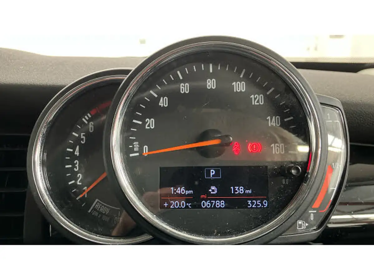 2019-mini-cooper-15-cooper-exclusive-134bhp-hatchback-5d-auto-big-8