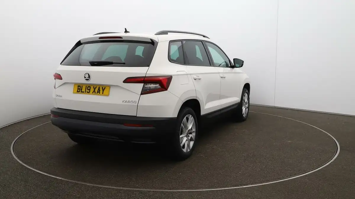 2019-skoda-karoq-16tdi-se-technology-dsg-big-53