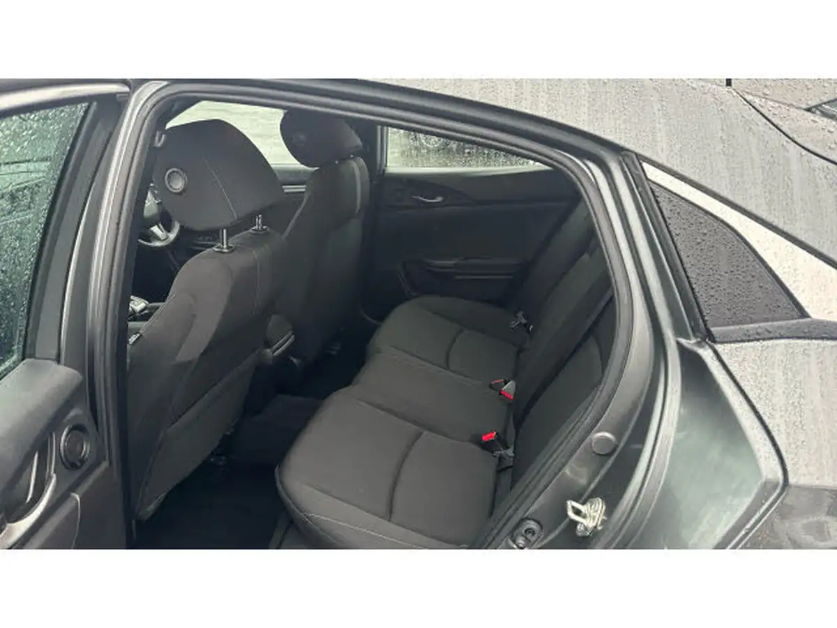 2020-honda-civic-10-vtec-turbo-se-hatchback-5d-big-15