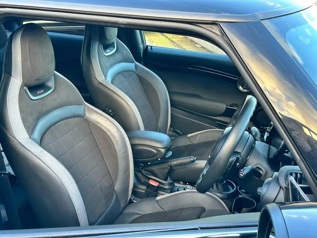 2020-mini-cooper-20-john-cooper-works-gp-pack-hatchback-3d-auto-big-15