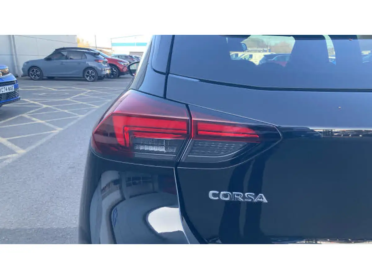 2022-vauxhall-corsa-12-turbo-ultimate-100ps-big-24