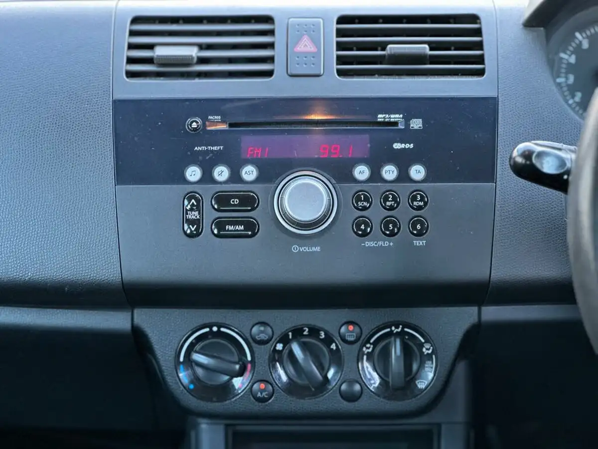 2008-suzuki-swift-15-glx-5d-big-19