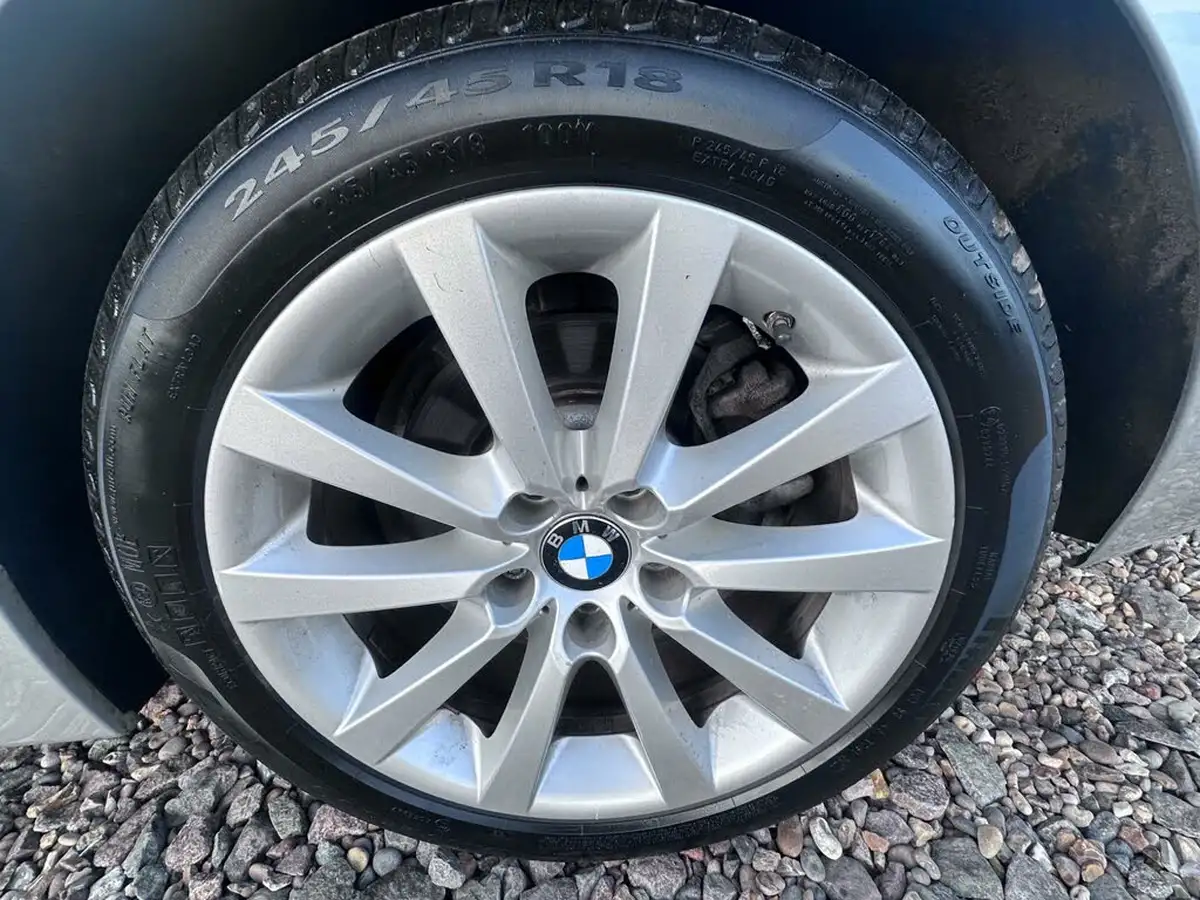2014-bmw-5-series-20td-520d-se-184bhp-saloon-4d-auto-big-26