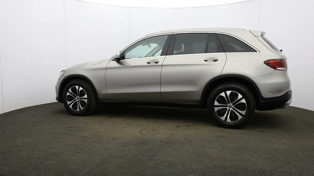 2019-mercedes-benz-glc-class-20d-glc220d-sport-big-59