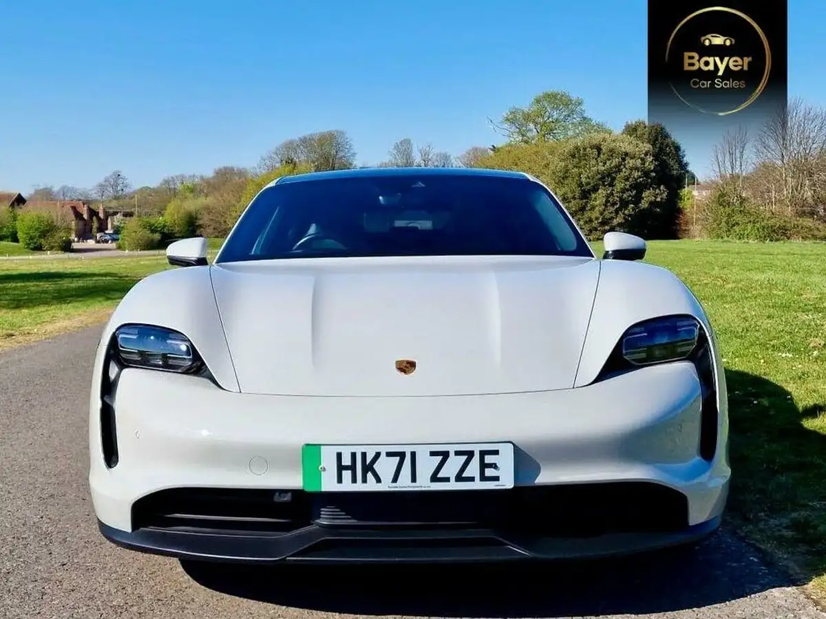 2022-porsche-taycan-e-4s-530ps-big-18