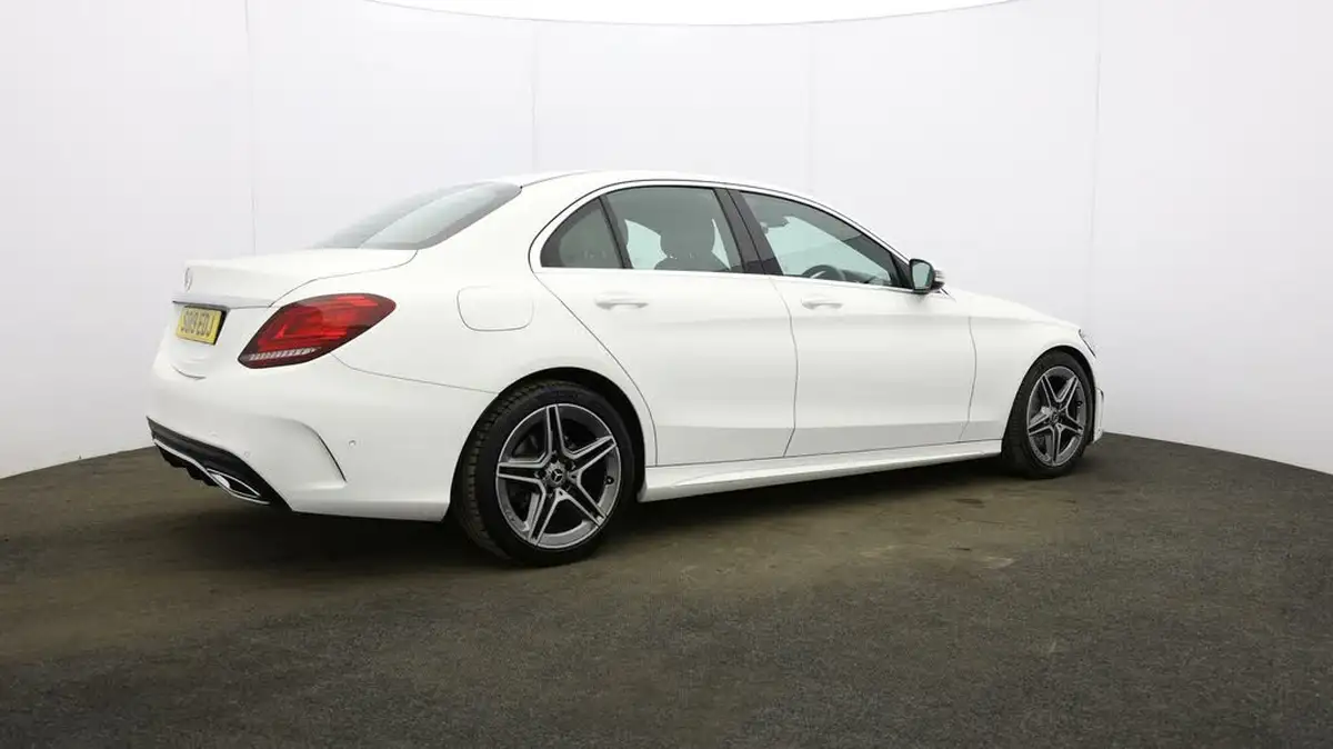 2019-mercedes-benz-c-class-20d-c300d-amg-line-245ps-ss-saloon-4d-big-49