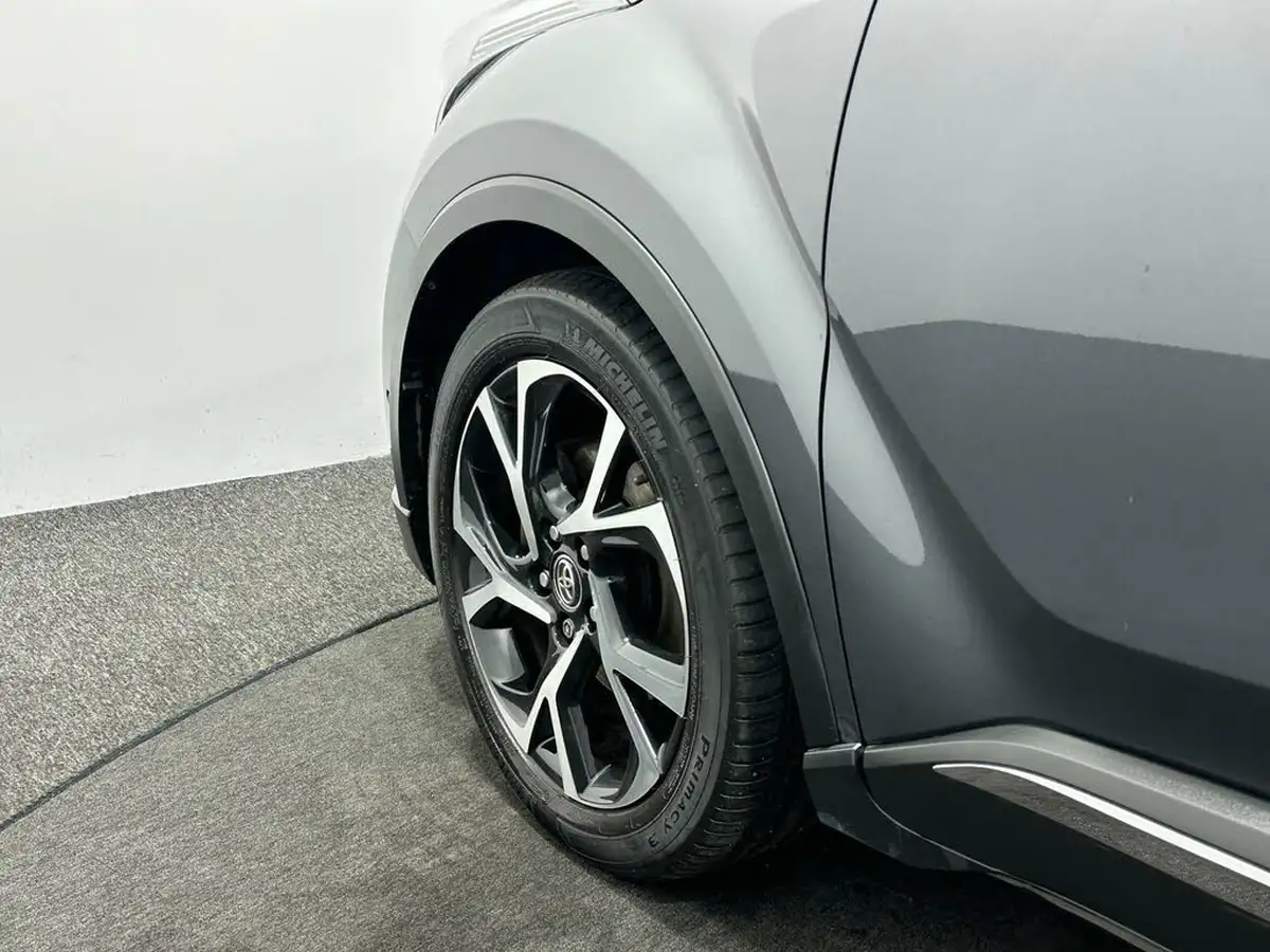 2017-toyota-c-hr-18-vvt-i-dynamic-big-45