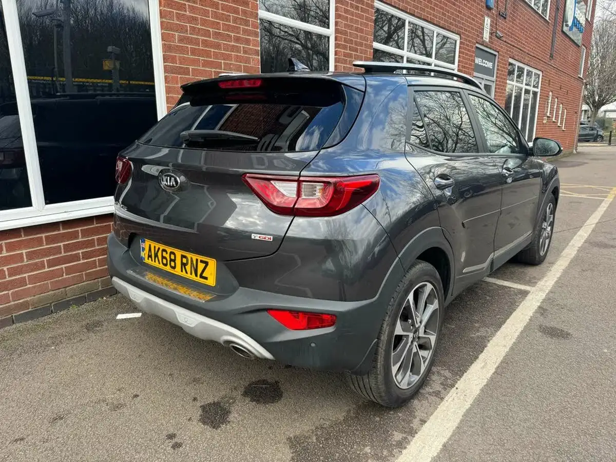 2018-kia-stonic-10-t-gdi-3-big-4