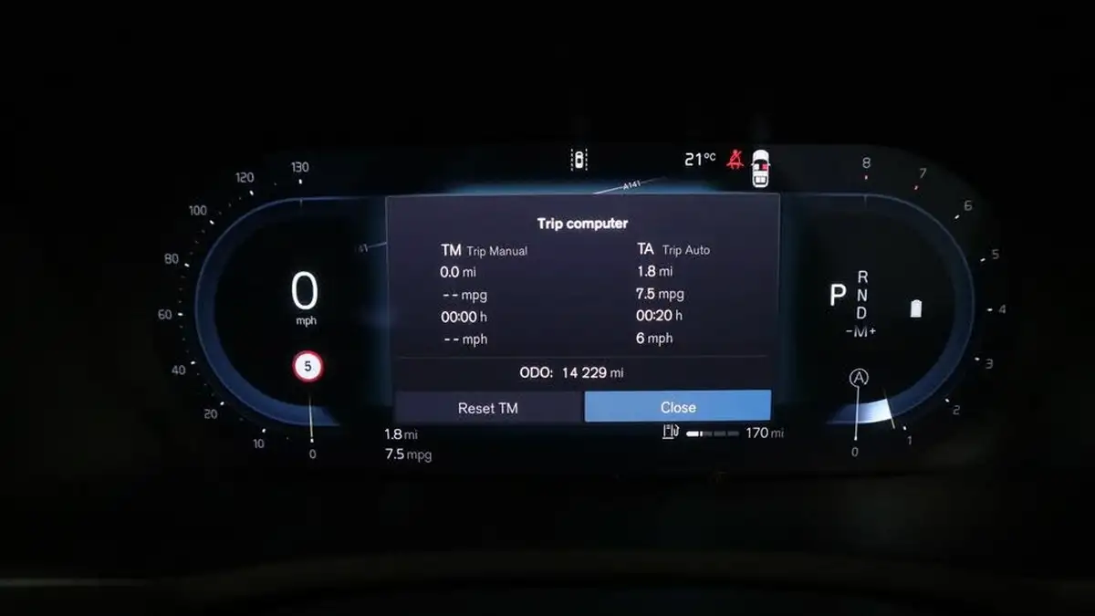 2024-volvo-xc90-20-b5-plus-big-8