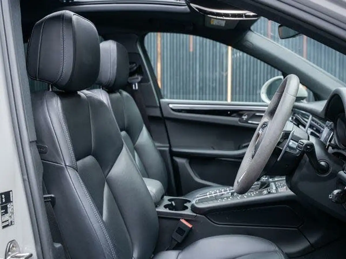 2020-porsche-macan-30-v6-s-big-18