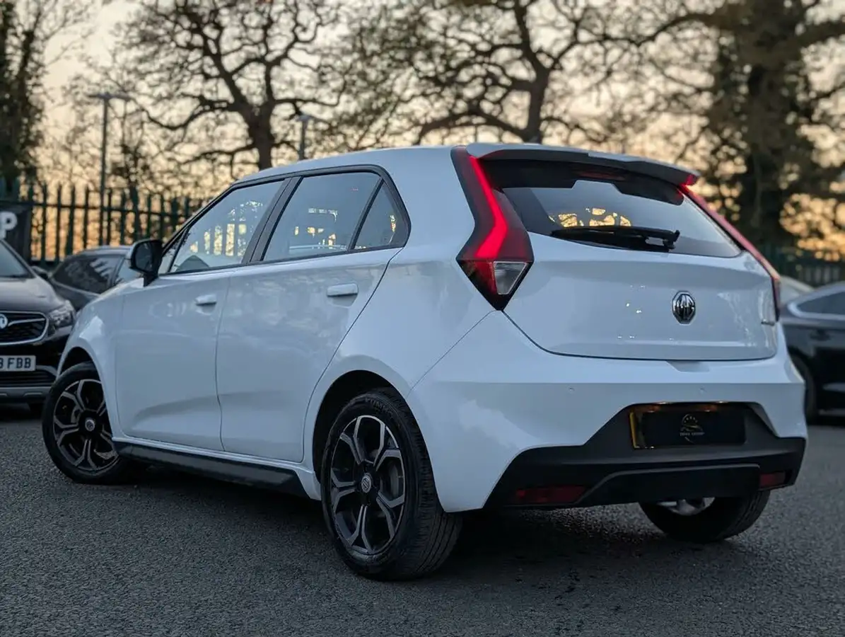 2022-mg-mg3-15-vti-tech-excite-big-6