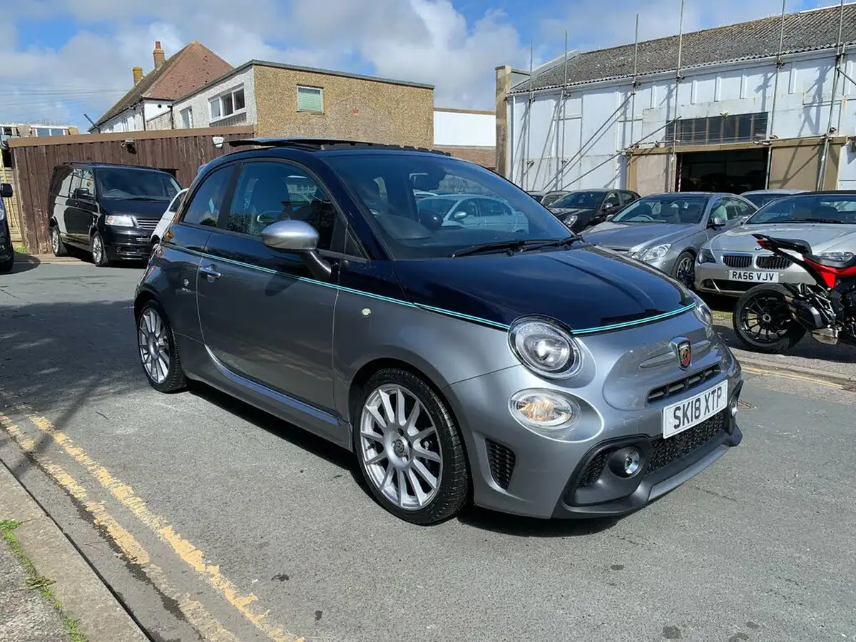 2018-abarth-695-14-tjet-rivale-182ps-big-6