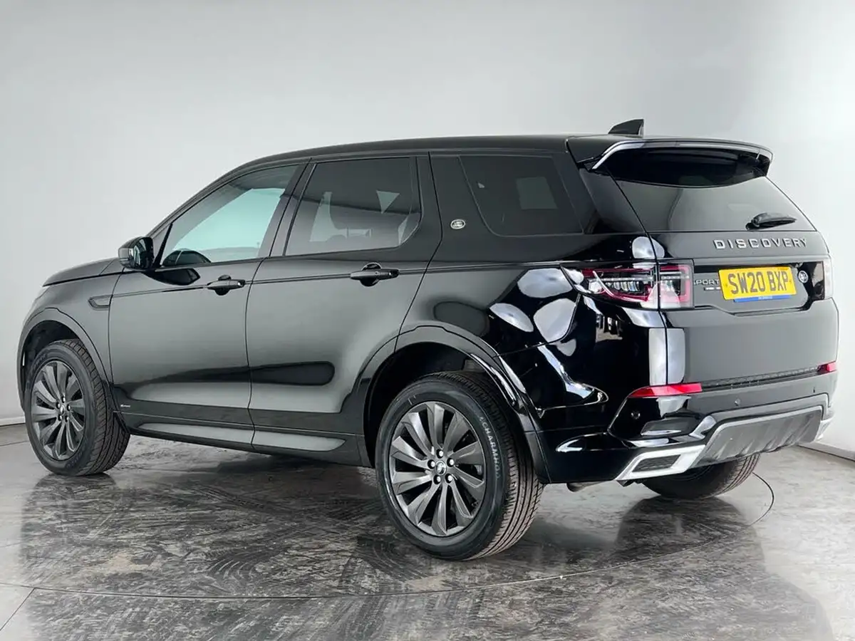 2020-land-rover-discovery-sport-20-d180-r-dynamic-se-big-3