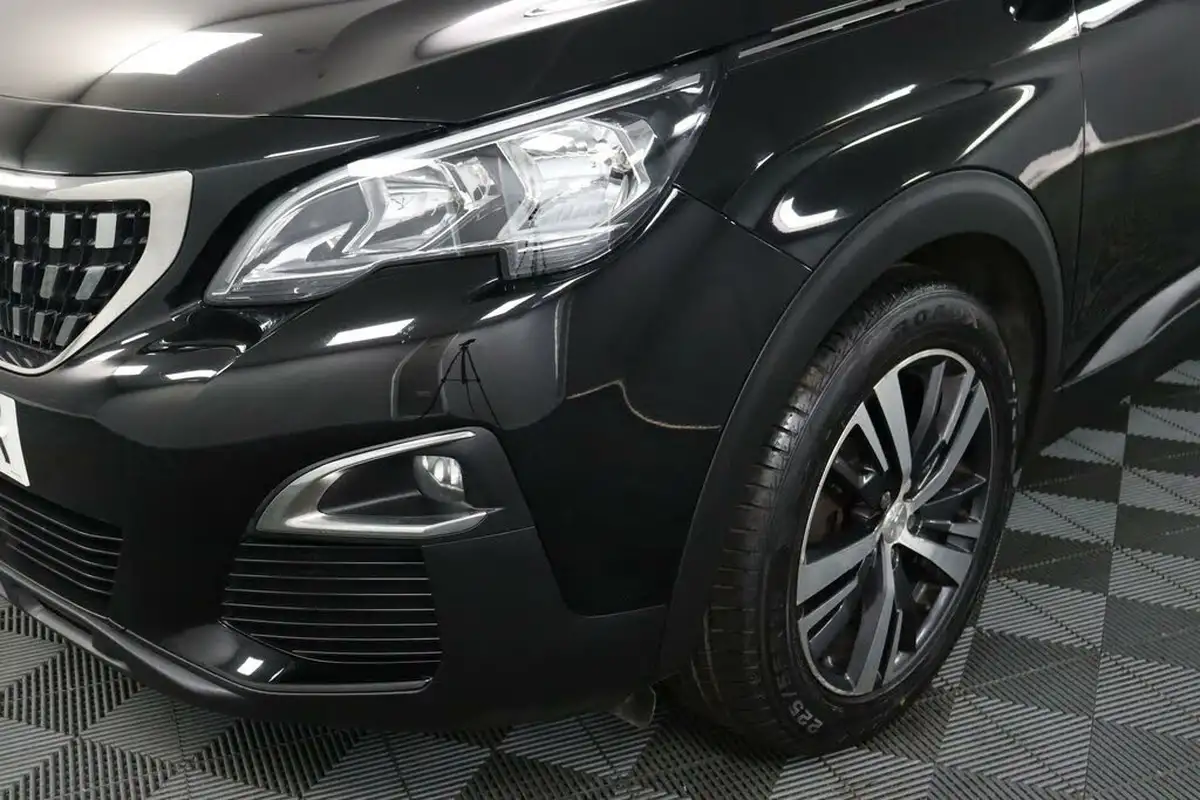 2018-peugeot-3008-suv-12-puretech-active-big-23