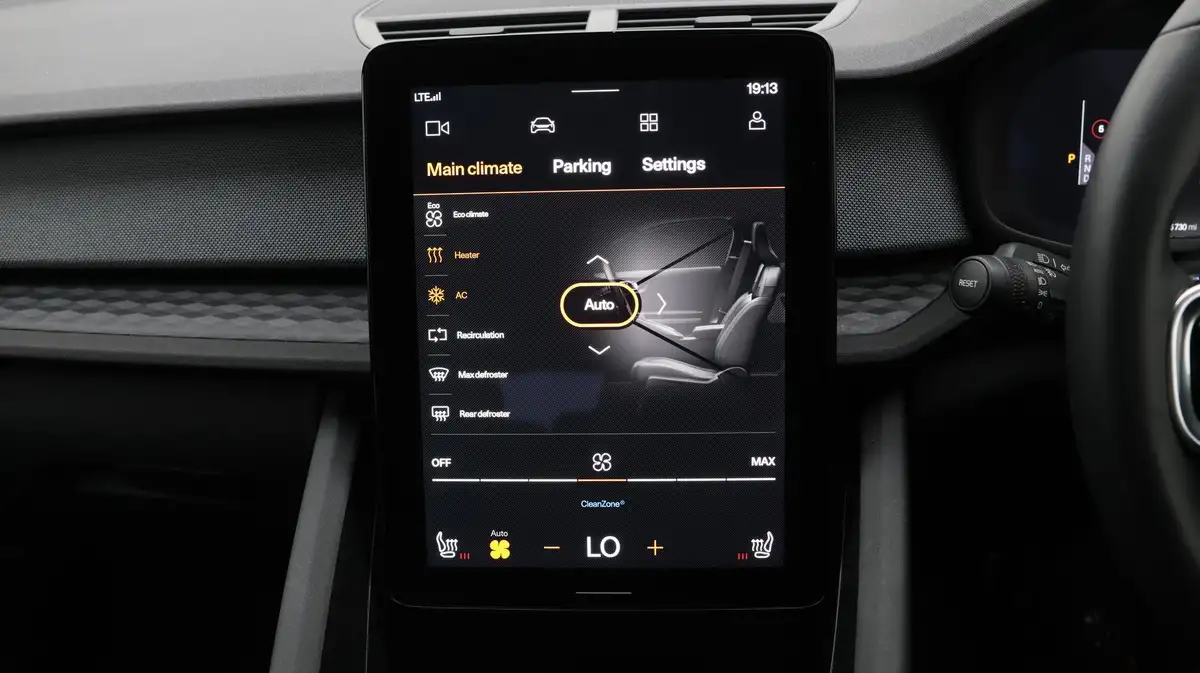 2022-polestar-polestar-2-e-ps2-165kw-standard-single-hatchback-big-12