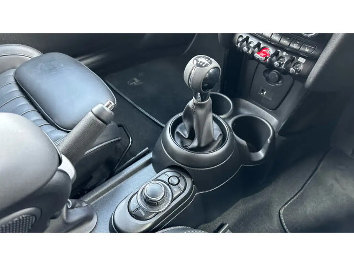 2022-mini-cooper-15-cooper-exclusive-hatchback-5d-big-9