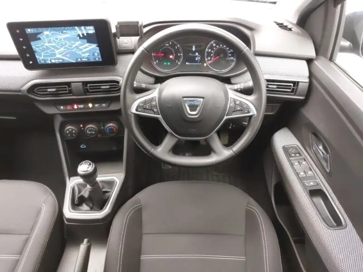 2022-dacia-sandero-10-tce-comfort-90bhp-big-6