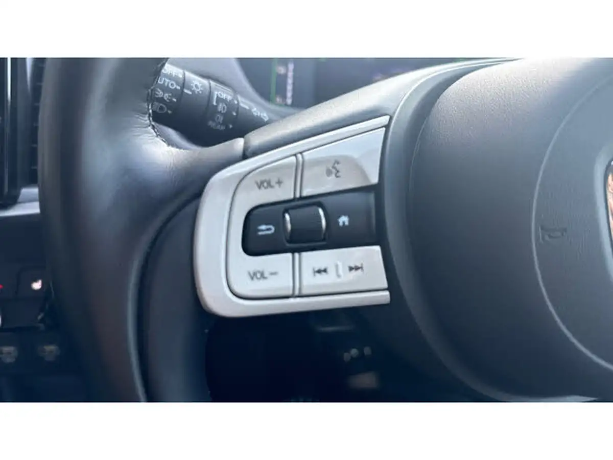 2023-honda-jazz-15-i-mmd-crosstar-ex-big-36