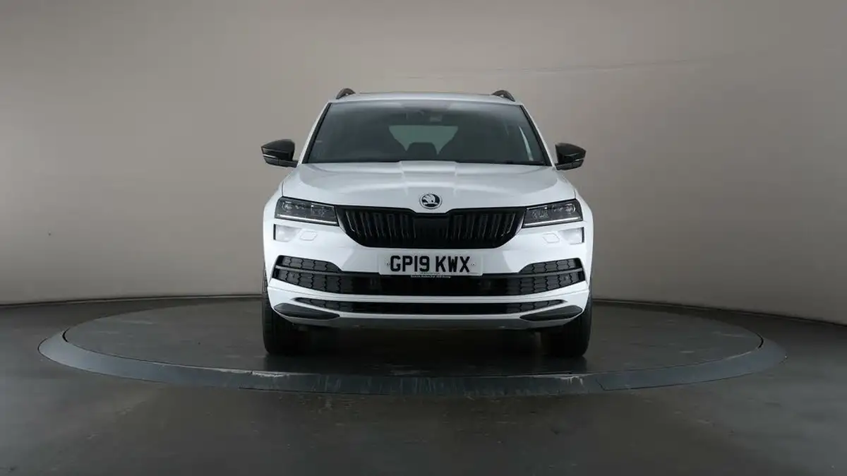 2019-skoda-karoq-20tdi-sportline-150ps-4x4-big-2